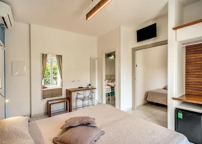 מלון Florida סורנטו