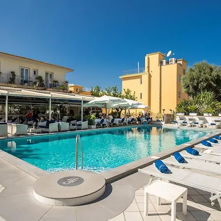 Szálloda Florida 3*
