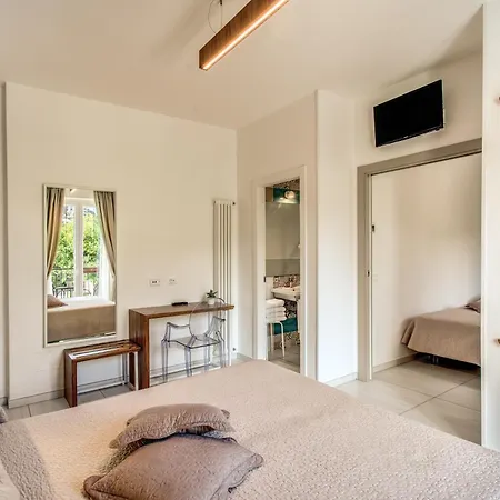 فندق Florida سورينتو