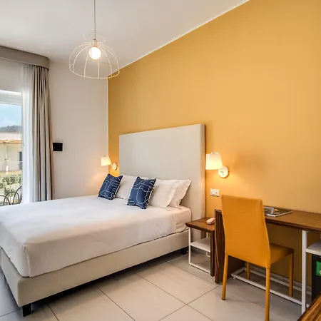 Szálloda Florida 3*